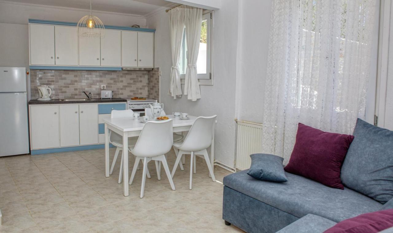 Villa Lemonia Glossa Eksteriør bilde