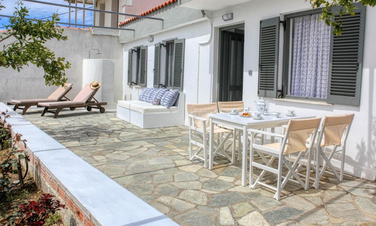 Villa Lemonia Glossa Eksteriør bilde